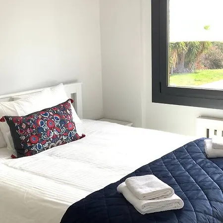 Sea View Villa With Spa & Bbq Badalona
