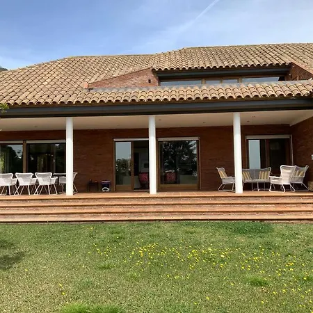 Sea View Villa With Spa & Bbq Badalona