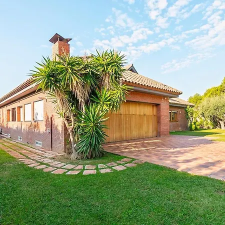 Villa Mi Casa Barcelona Private Pool, Sauna And Jacuzzi Badalona