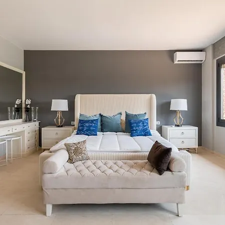 Sea View Villa With Spa & Bbq