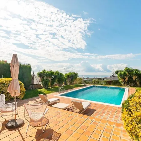 Vila Sea View Villa With Spa & Bbq
