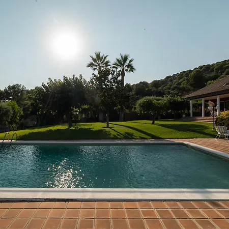 Sea View With & Bbq Villa Badalona