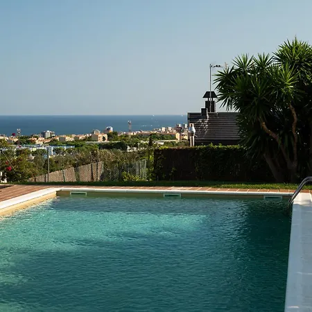 Sea View With & Bbq Villa Badalona